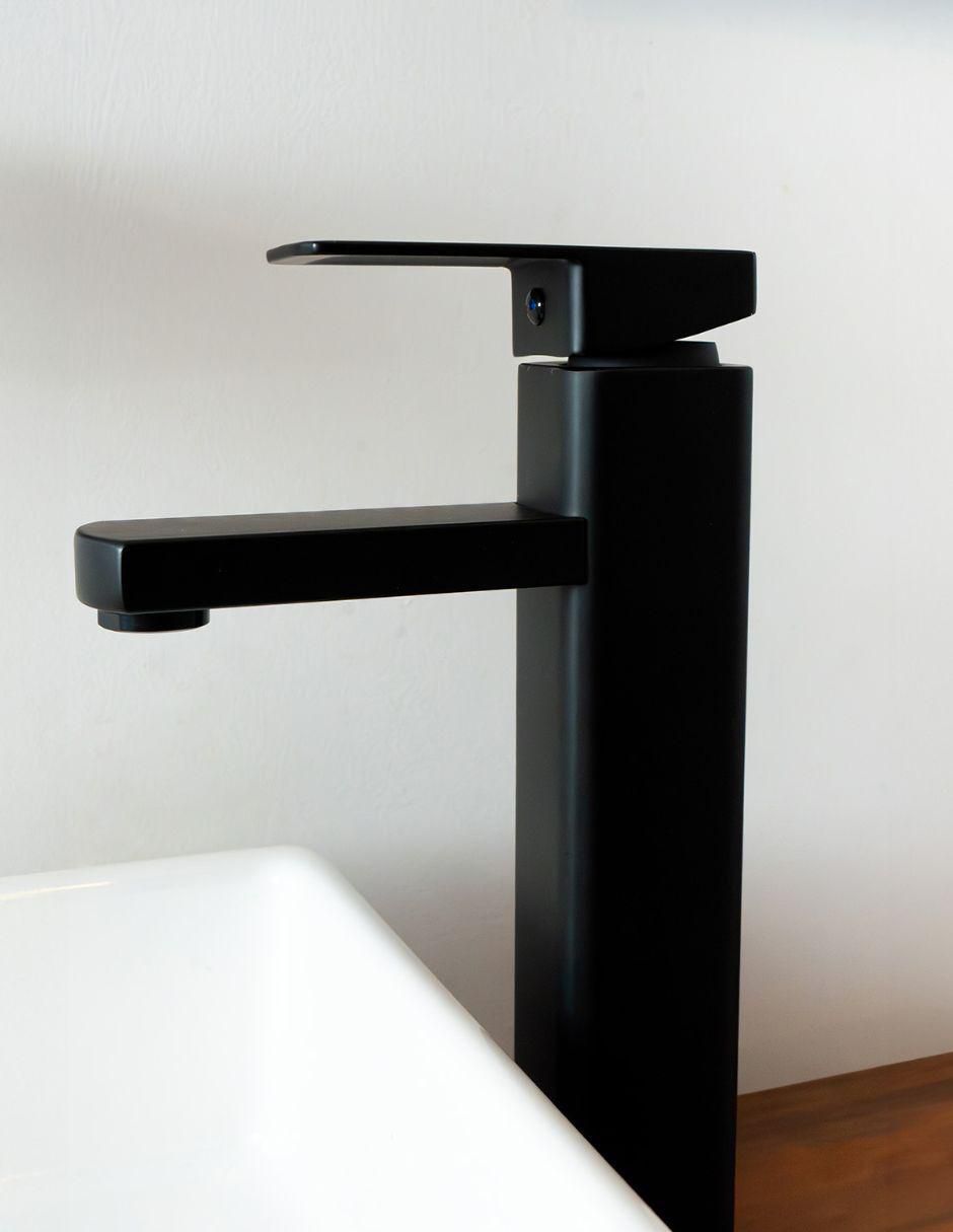 Llave mezcladora para baño Brucke Akashi